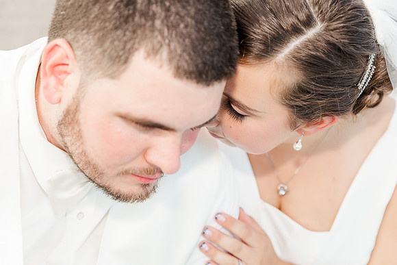 DeRaymond Romanic Wedding