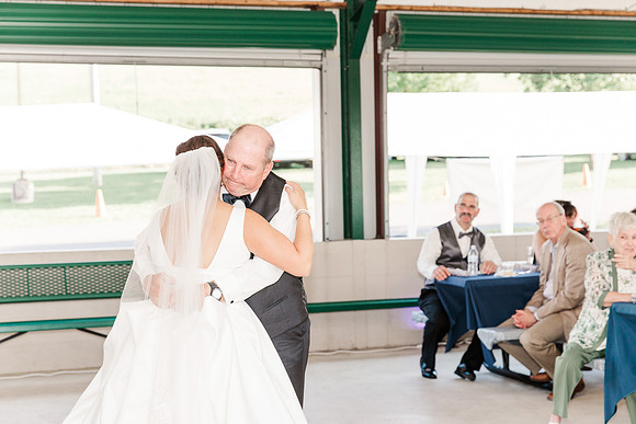 DeRaymond Romanic Wedding