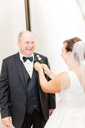 DeRaymond Romanic Wedding