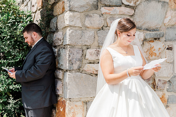 DeRaymond Romanic Wedding