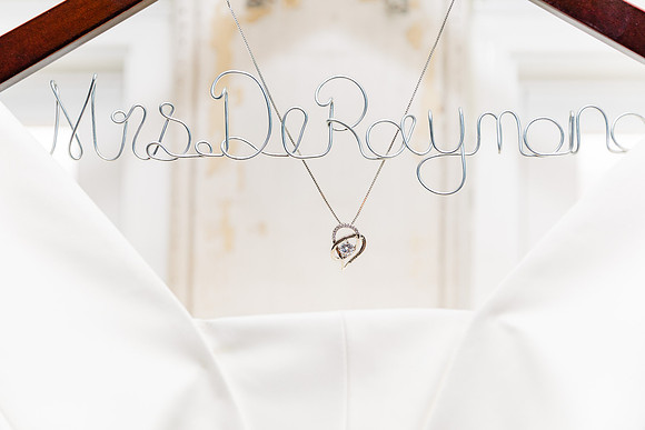 DeRaymond Romanic Wedding