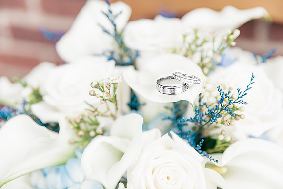 DeRaymond Romanic Wedding