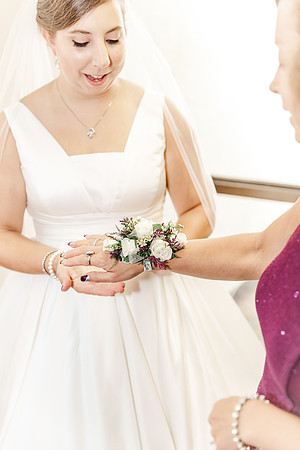 DeRaymond Romanic Wedding
