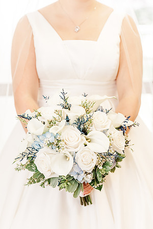 DeRaymond Romanic Wedding