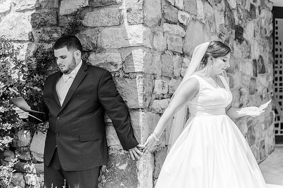 DeRaymond Romanic Wedding