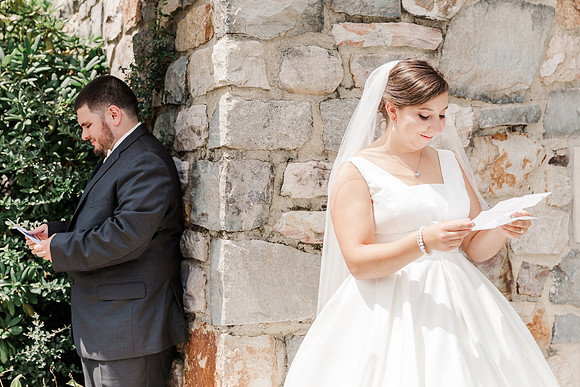 DeRaymond Romanic Wedding